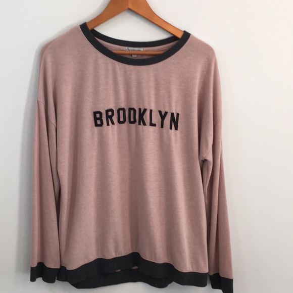 Charlotte Russe Tops - Charlotte Russe Brooklyn Lightweight Sweatshirt L